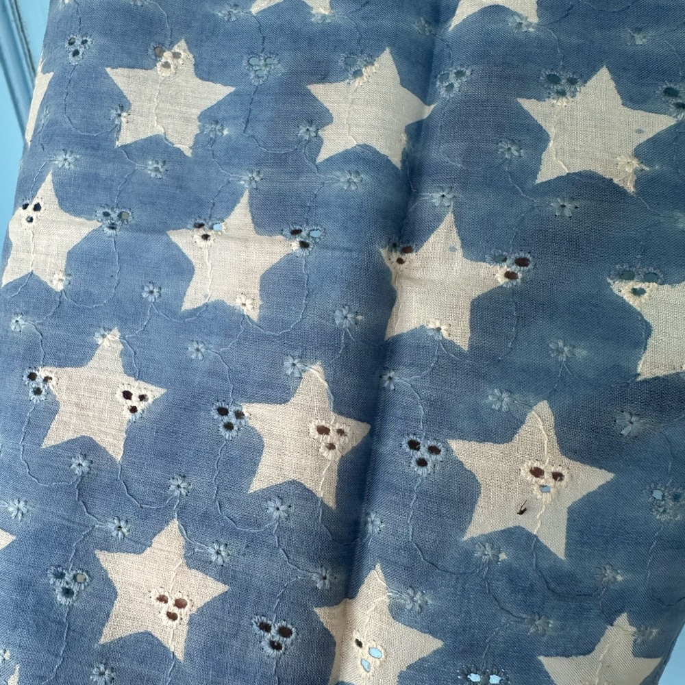 Two Vintage American Flag Scarves - Picture 5 of 14